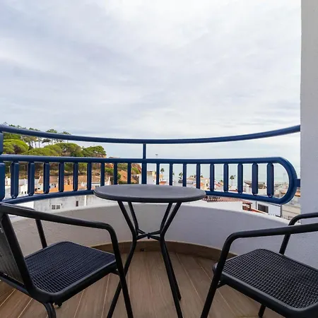 The Navigator - Ocean Heights 4*