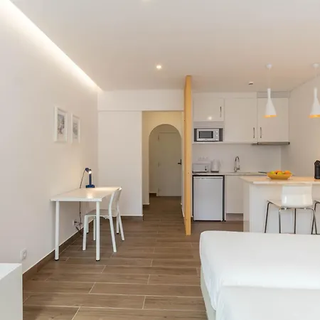 The Navigator - Ocean Heights Hotel 2*