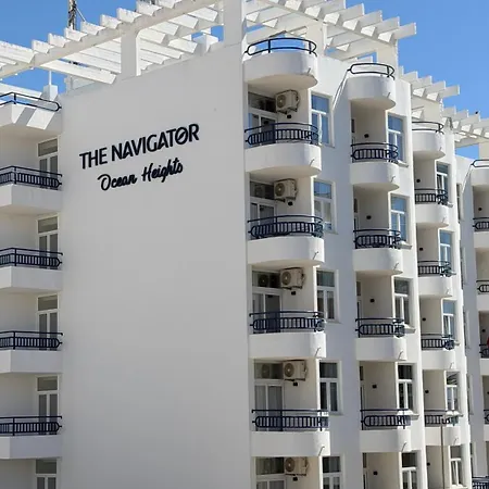 The Navigator - Ocean Heights Hotel Olhos de Agua (Albufeira)
