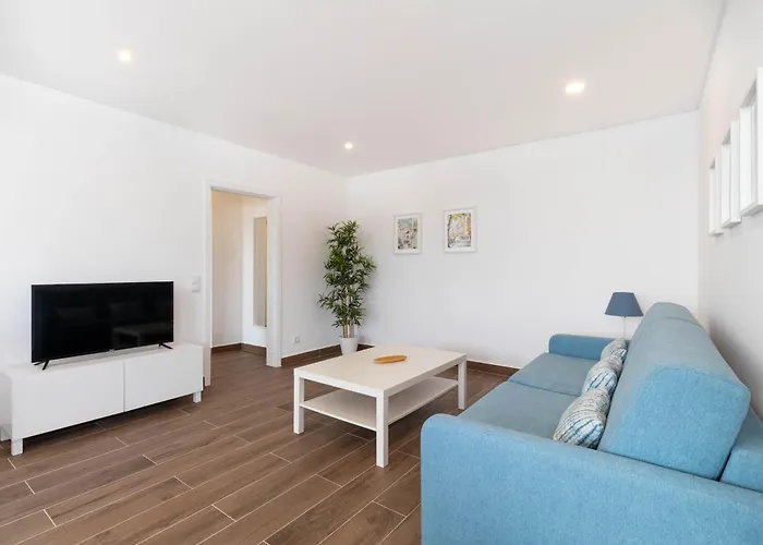 The Navigator - Ocean Heights